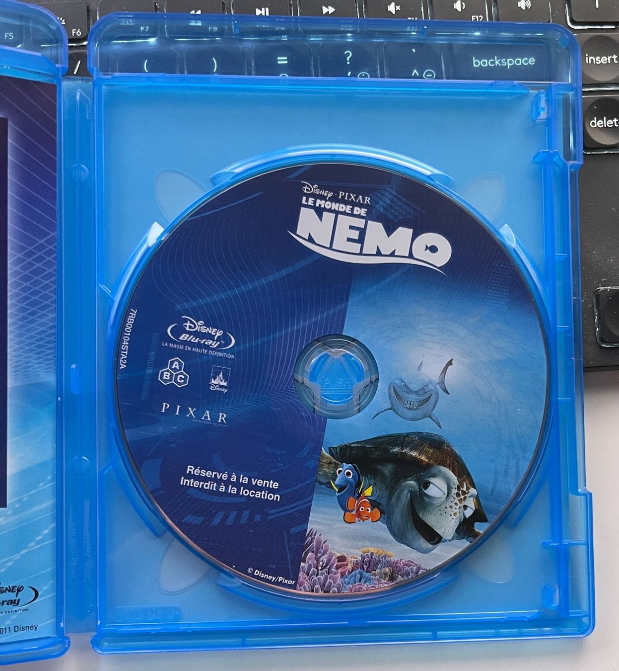 Tous les DVDs: Le Monde de Nemo (2003) - Blu-ray – D'occasion à Semsales par __Florian__ 3