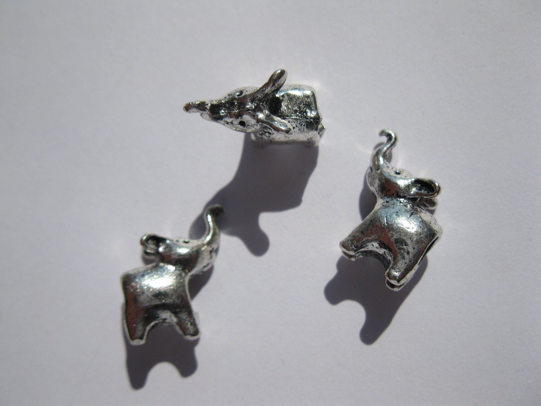 Perle (finte): 2 Metallperlen, Grosslochperlen, Beads Elefant – Nuovo e nell'imballaggio originale da St. Margarethen TG venduto da LuanaKa 1