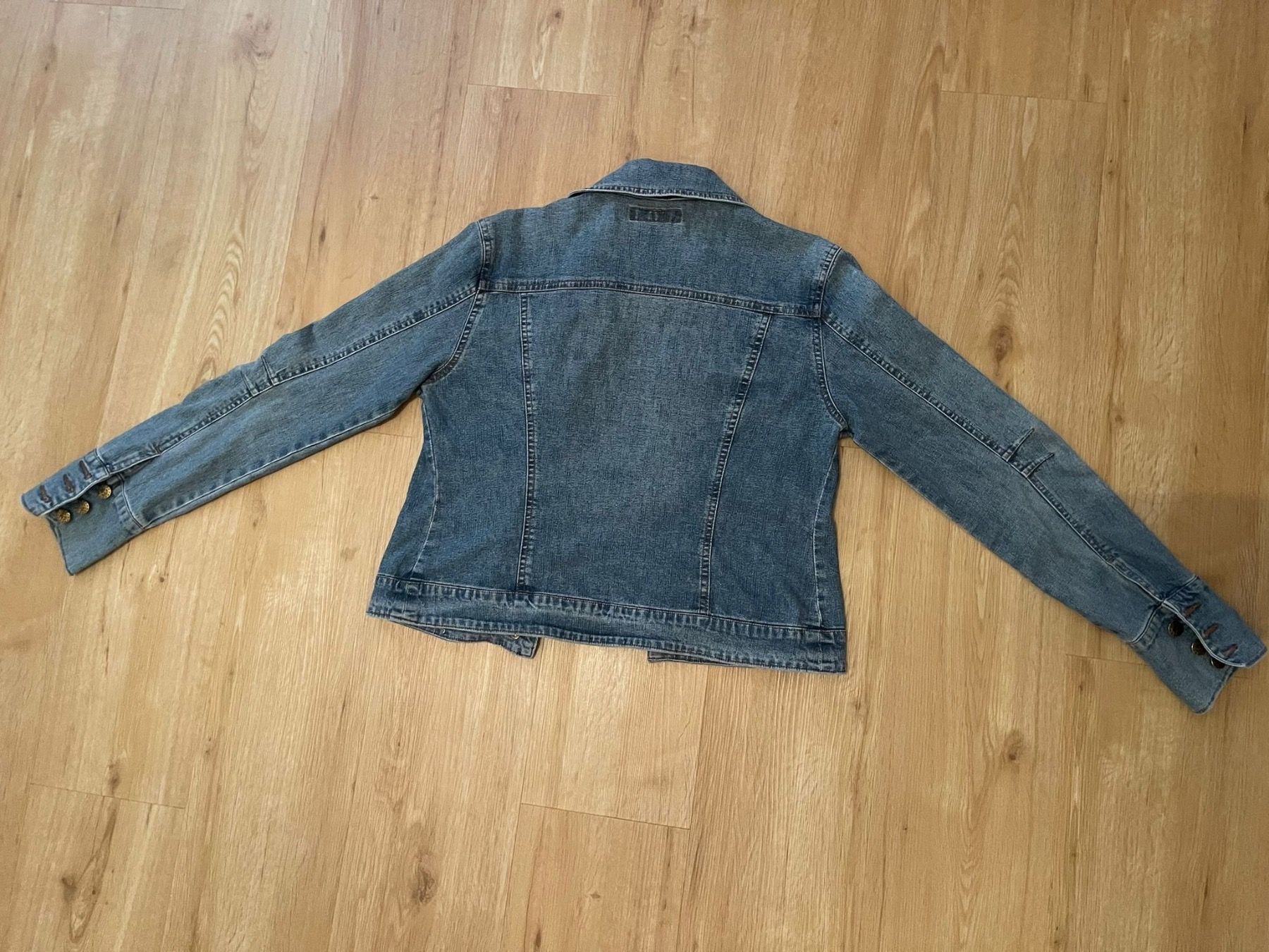 Giacche: Jeansjacke – Usato da Selzach venduto da iagiag98 1