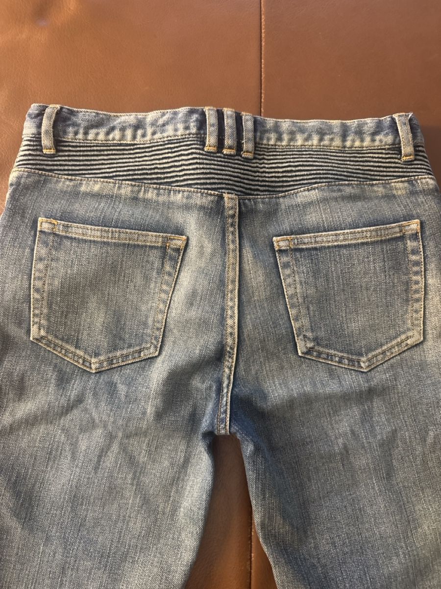 Balmain Pantaloni: BALMAIN JEANS KIDS – Usato da Buchs AG venduto da Ashanice 4