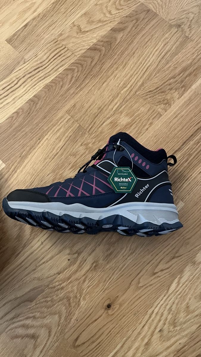 Scarpe da donna: Damen Wanderschuhe – Nuovo (secondo la descrizione) da Zürich venduto da Dita06 2