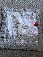Windeln Grösse 6 und Krabbeldecke