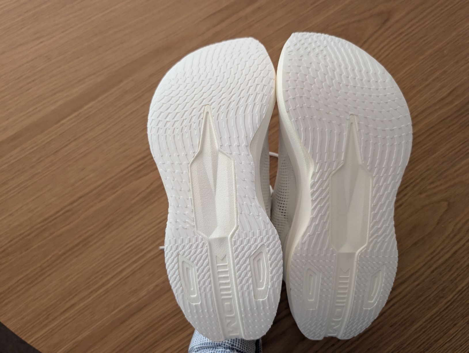 Scarpe da uomo: Dynafish Xiaonian (44) – Nuovo (secondo la descrizione) da Genève venduto da jor_dzr5 4
