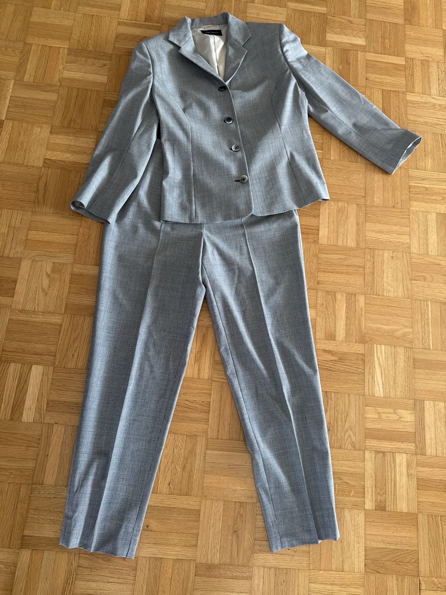 Completi & Tailleur: Piazza Sempione Wool Suit 34/36 – Usato da Fällanden venduto da emilyeheim 1