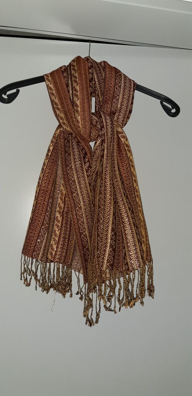 Foulard & Sciarpe: Eleganter Schal, – Usato da Winterthur venduto da meci02 7