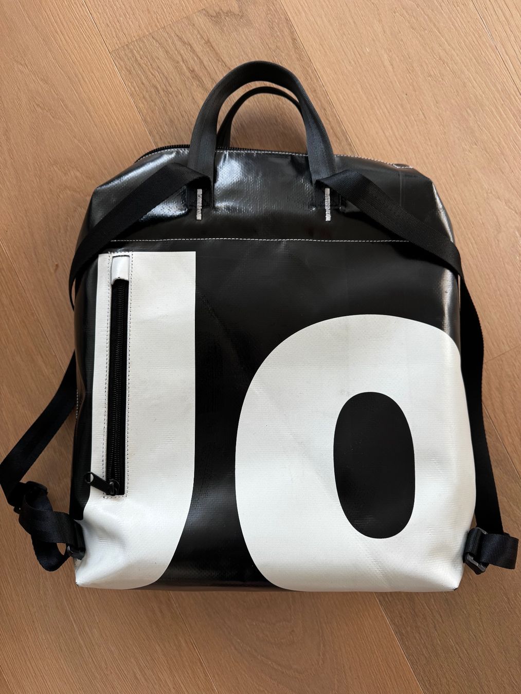 Freitag Zaini: Freitag Rucksack,Pete, Top Zustand, Schwarz/... – Nuovo (secondo la descrizione) da Oensingen venduto da sternchen011 1