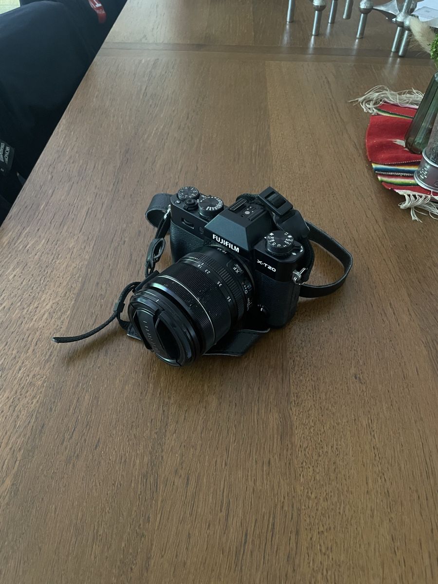 Fujifilm Fotocamera: Fuji X-T20 + objectif XF 18-55mm  – Usato da Lausanne venduto da ali_yk9m