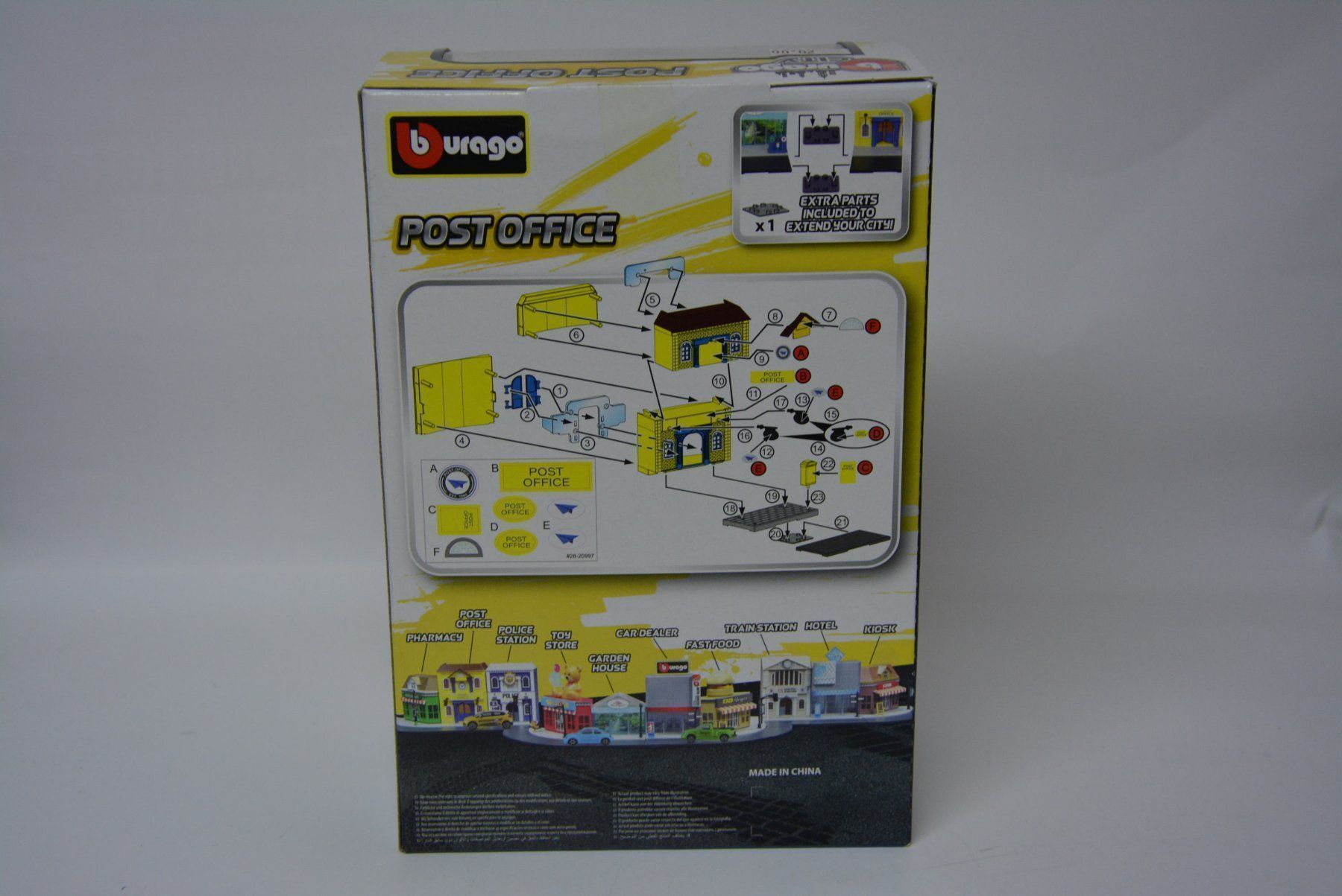 Renault Modellini d'auto: Renault Captur , Diorama Post Office, Bburago , 1:43 – Nuovo e nell'imballaggio originale da Goldach venduto da Feivel9 3
