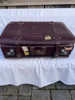 Vintage Reisekoffer braun mit Riemen gebrauchter Zustand