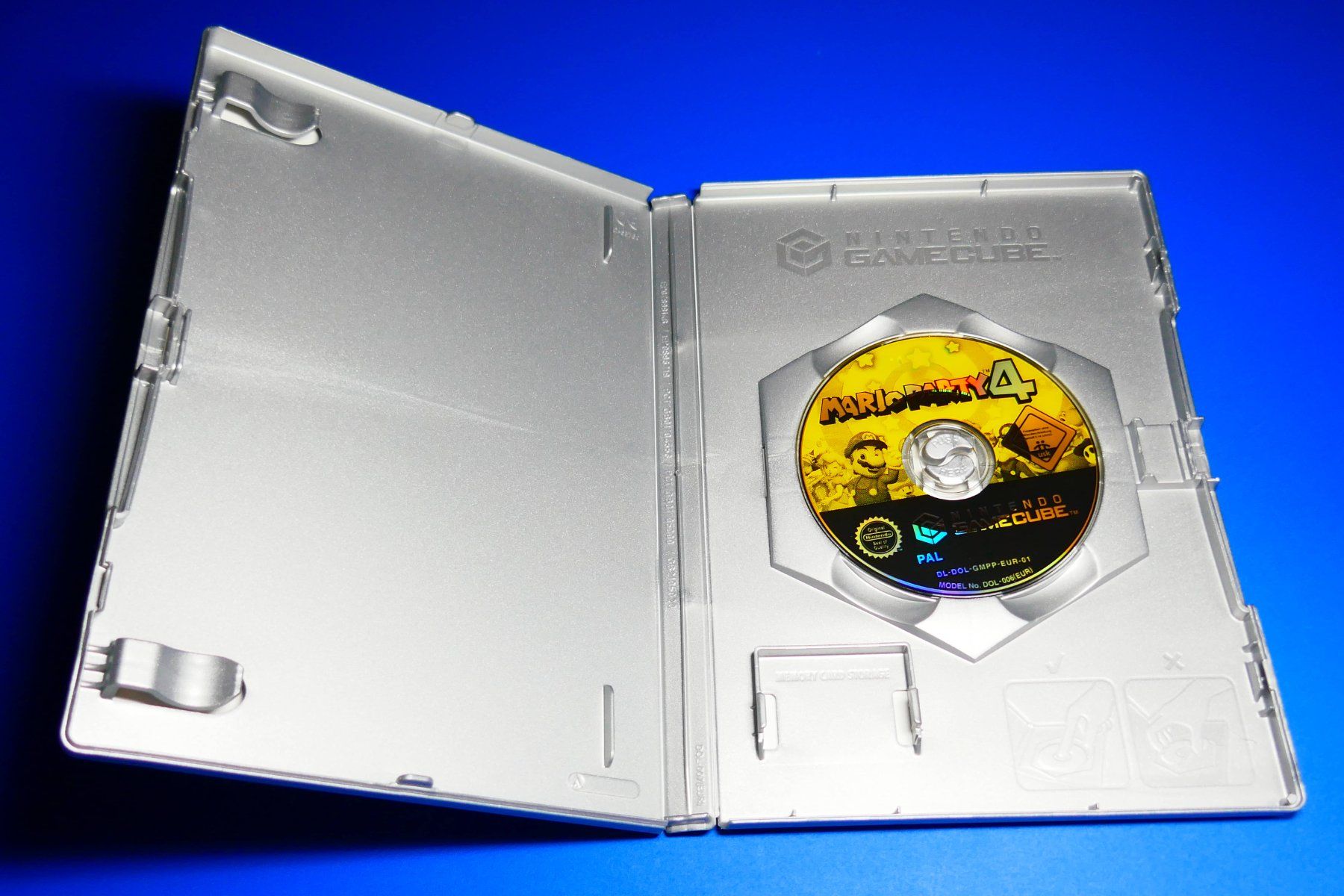 Nintendo Giochi: Mario Party 4 - Nintendo GameCube – Usato da Vuarrens venduto da Espace-Retro 1