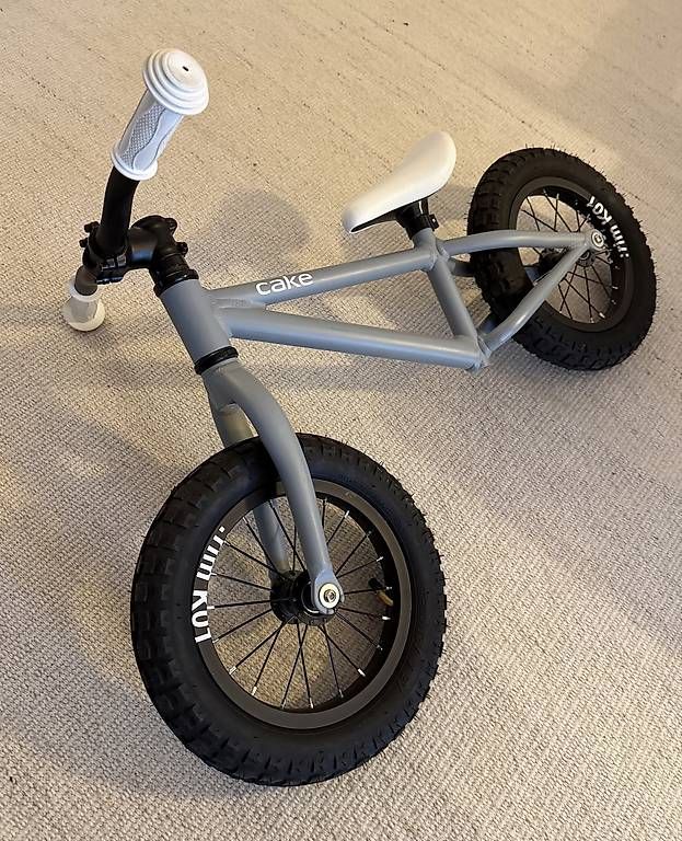 Velos: Laufrad / Pushbike 12" CAKE Tripp selten NEU! – Gebraucht aus Zürich von Zupin1 1