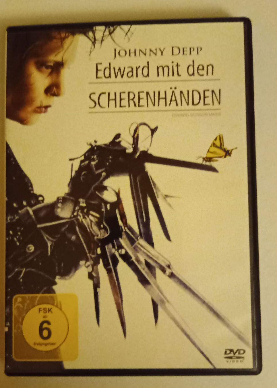 Tutti i DVDs: DVD Edward mit den Scherenhänden FSK6 – Usato da Tann venduto da Veebee6