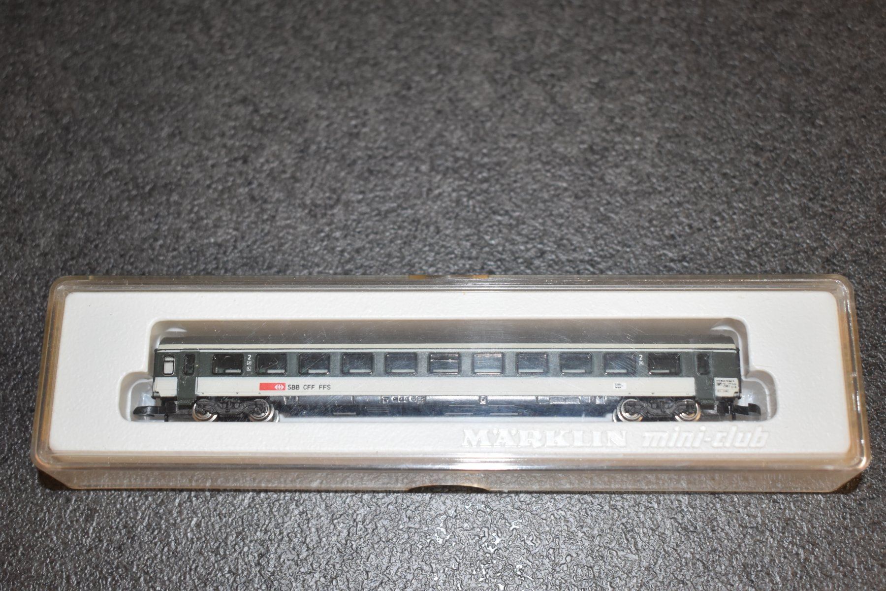 Märklin Modelleisenbahnen: Märklin Z Wagon voyageurs SBB 8746 – Gebraucht aus Le Locle von skycomputer