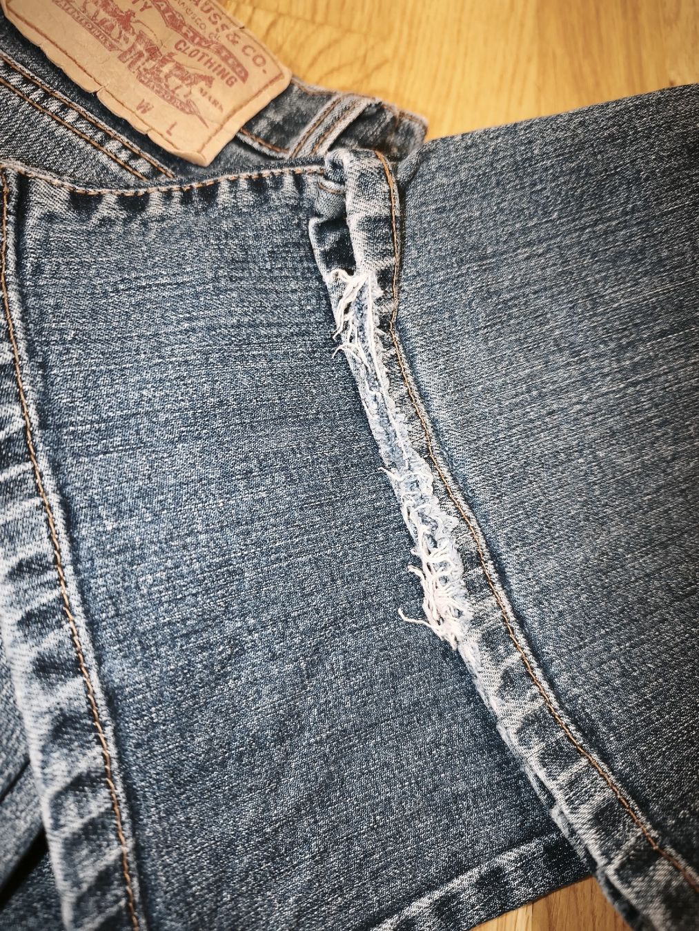 Levi's Jeans: Levi's Bootcut 525 W30 L32 – D'occasion à Zeglingen par Vanillacoke 4