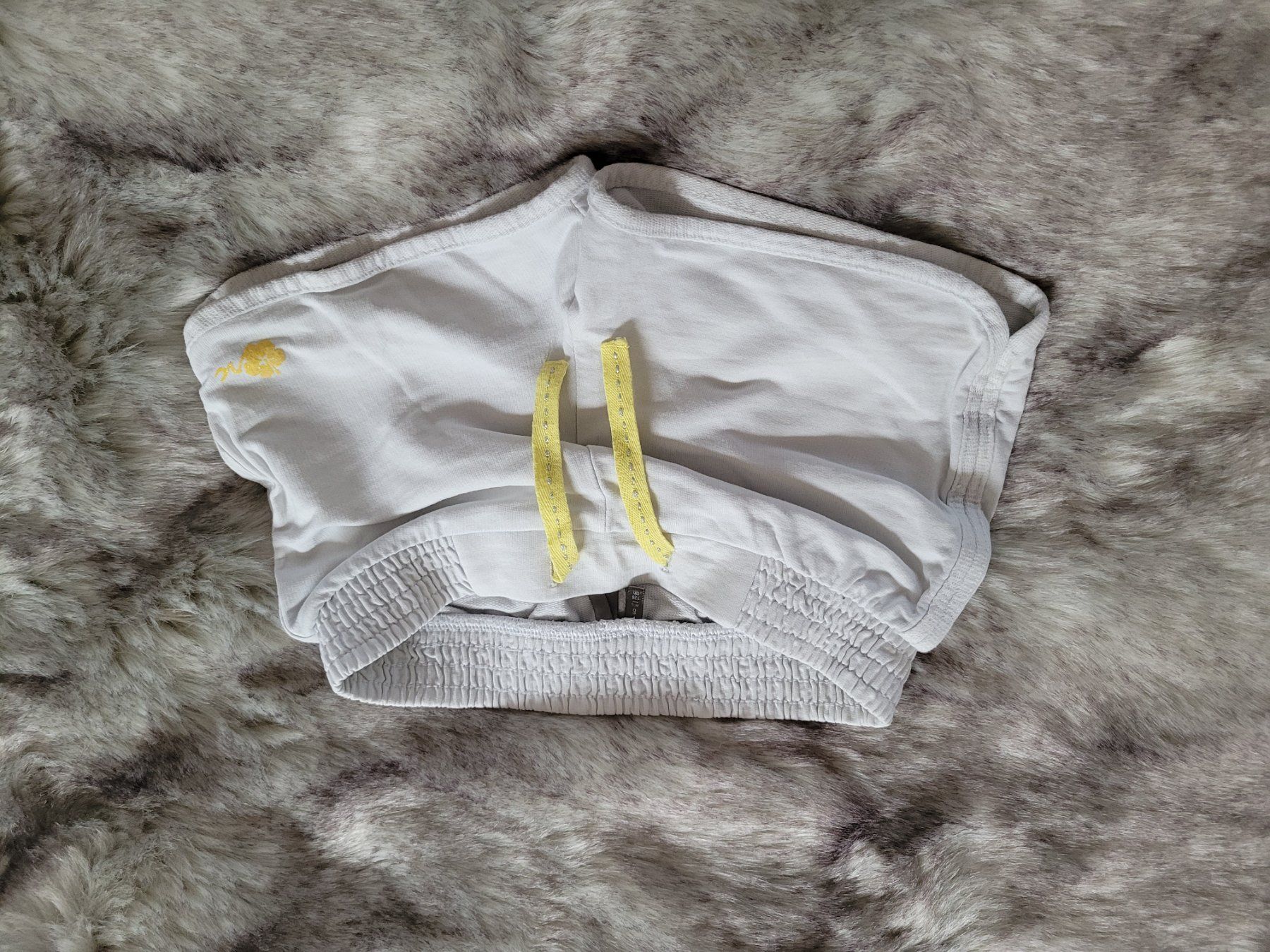 Pantalons: Short - 8y – D'occasion à Zürich par heldc