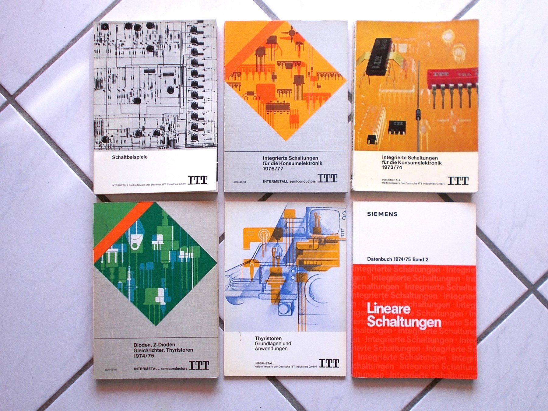 Libri: 6 Daten - Schaltungsbücher ITT - Siemens – Usato da Zwingen venduto da Celerio100