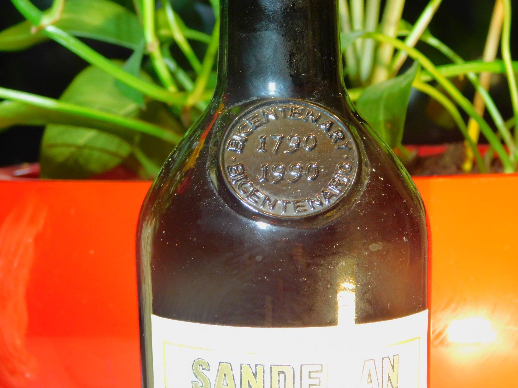 Bevande alcoliche: Sandeman Medium Dry Sherry 1990s – Nuovo (secondo la descrizione) da Emmenbrücke venduto da Ulisse-22 1