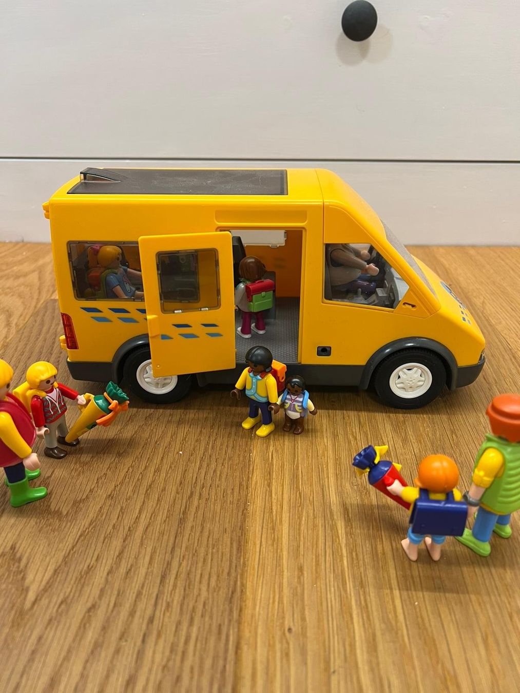 Playmobil Giocattoli: Playmobil Schulbus – Usato da Lungern venduto da Bohnenkraut69