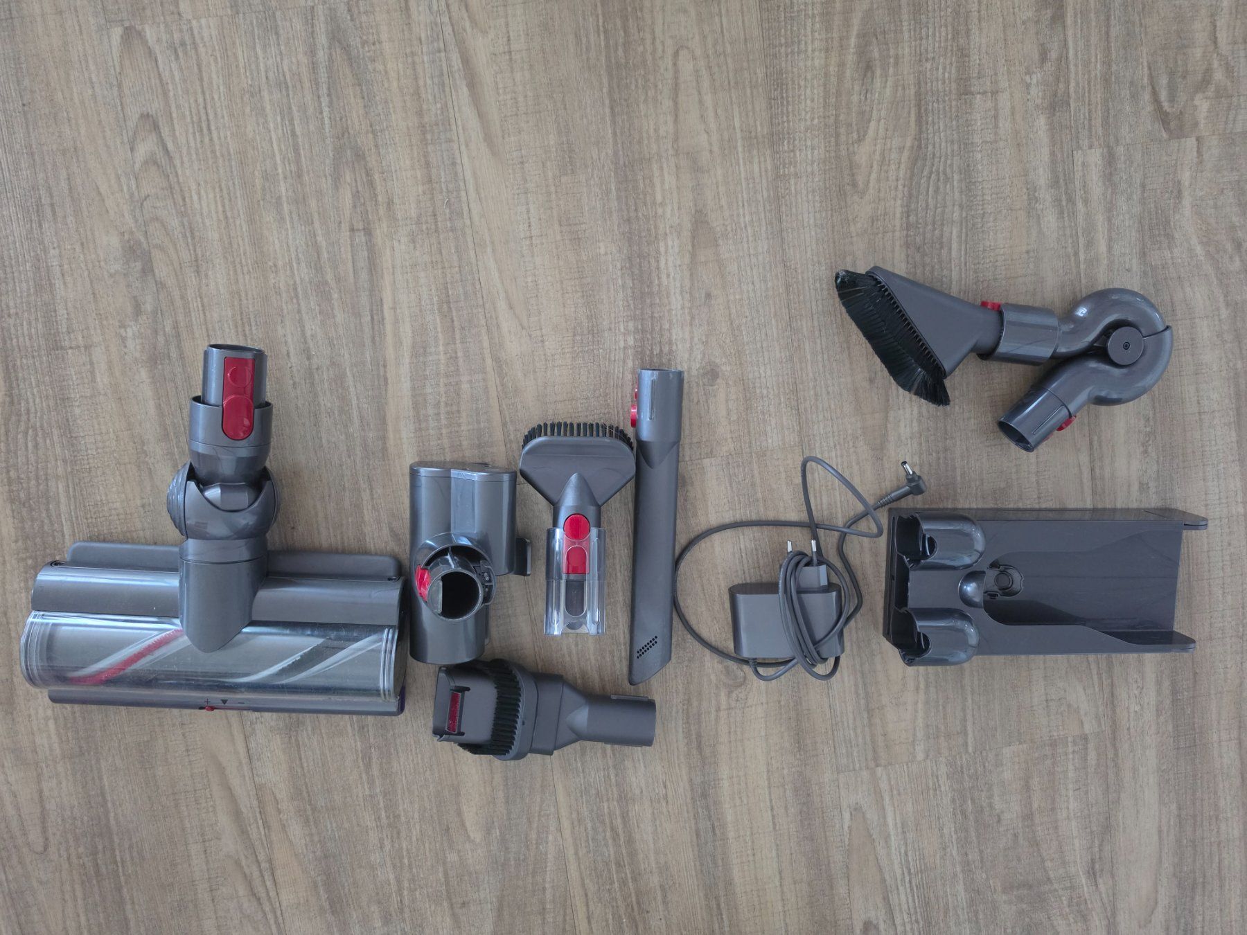 Dyson Aspirapolveri & Accessori: defekter Dyson v11 absolute extra – Difettoso da Uzwil venduto da CarinaIsabella 2