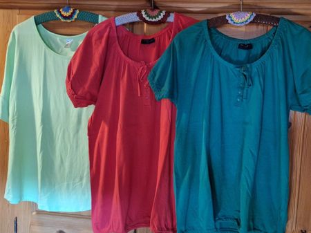 3 Damen T-Shirt Gr. L  42/44
