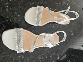 Sandaletten Weiss Grösse 39 mit Ziersteinen und Flechtoptik