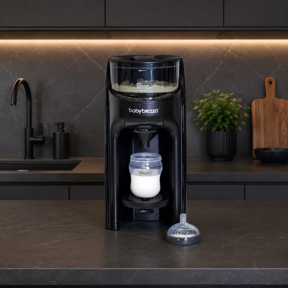 Baby Brezza Pasti del neonato: Flaschenzubereiter Formula Pro Advanced Schwarz – Usato da Kreuzlingen venduto da AG1008