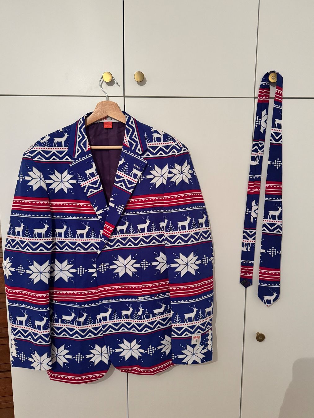 Completi: Anzug mit Winter X-mas Design – Usato da zürich venduto da oives22