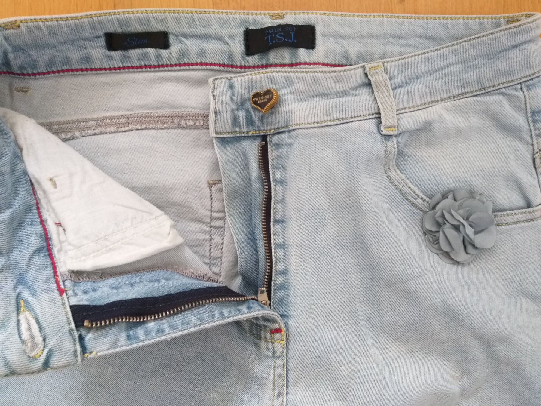 Twinset Jeans: TWIN-SET SIMONA BARBIERI Jeans SLIM taille / Grosse 27 – Usato da Cossonay-ville venduto da Super-Price-Quality 4