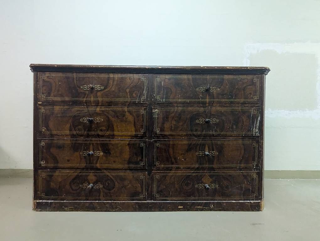 Cassettiere: Antike Kommode aus dem Kloster – Usato da Disentis/Mustér venduto da mur_yf9h