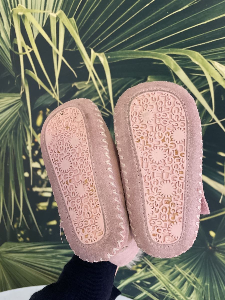 Ugg Schuhe für Jungen: ugg lamfell stiefel – Gebraucht aus Oberwil b. Zug von gone_minimal 3