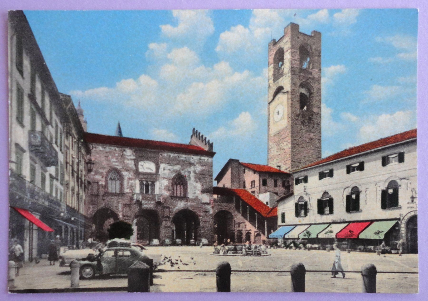 Cartoline postali: Bergamo - Piazza Vecchia – Usato da Fétigny venduto da Billy2miny