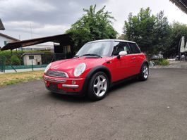 MINI Cooper *frisch Mfk & Service*