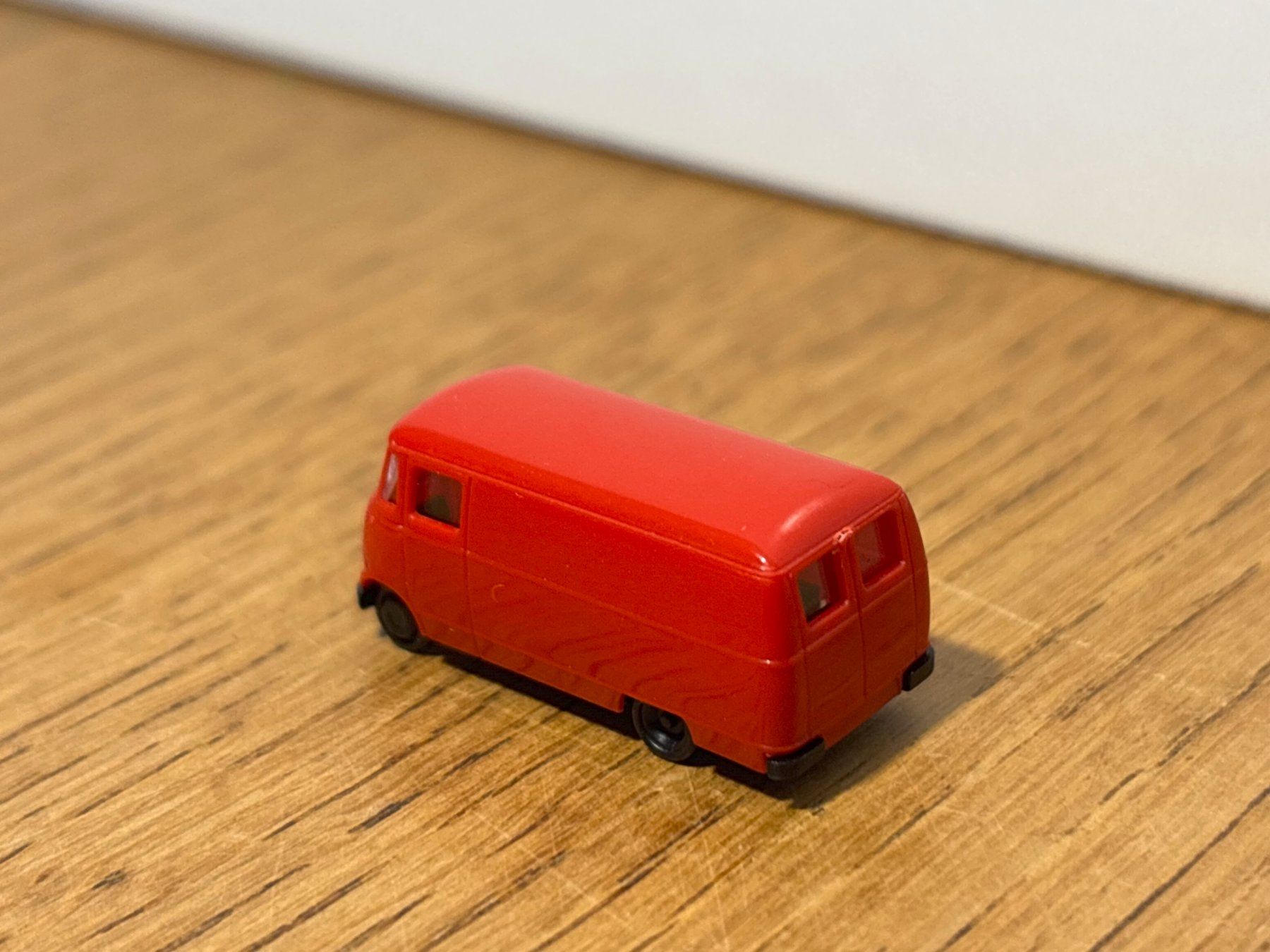 Modellini di ferrovie: M0879: VW Bus  (Spur N) – Usato da Birsfelden venduto da Birs_25 2