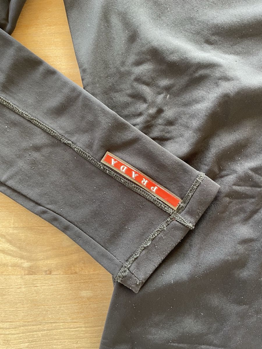 Prada Giacche: Prada Technical Top Ski Schools St. Moritz Size L – Usato da Oberhofen am Thunersee venduto da BikeForMySister 5