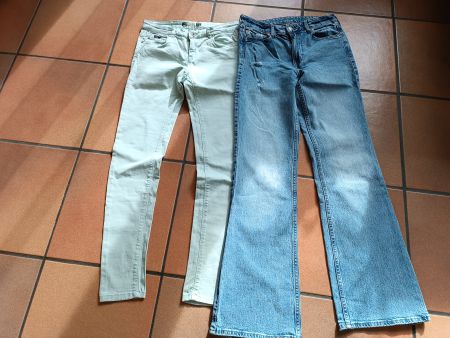 Lot de 2 jeans fille, T 36 (par ex. PULL&BEAR)