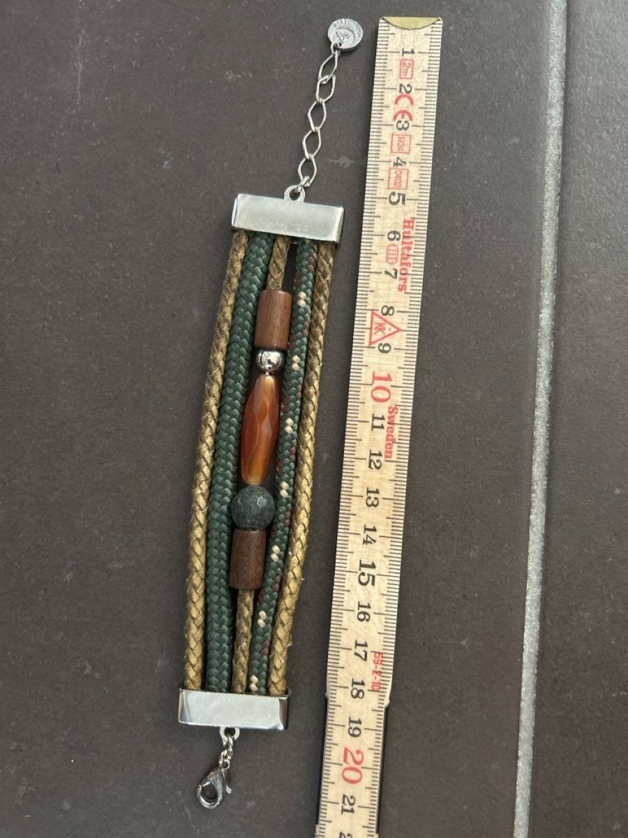 Armbänder & -reifen: Armband Modeschmuck – Gebraucht aus Winterthur von Guizza93 1