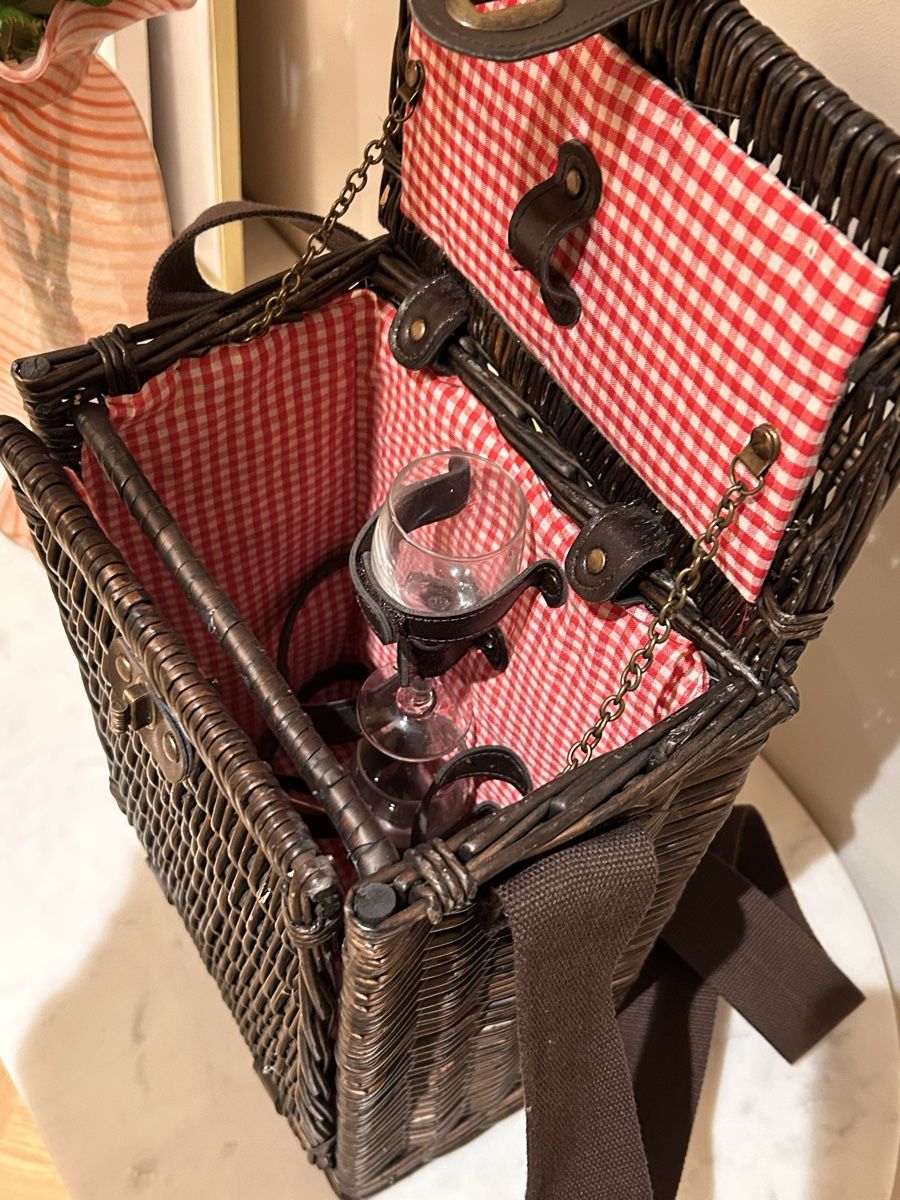 Sonstiges für Haushalt & Wohnen: Picknick Korb / Picknick Basket – Neu (gemäss Beschreibung) aus Zürich von evasara 2