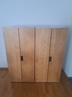 Zwei IKEA Holzschränke mit Türen und Einlegeböden