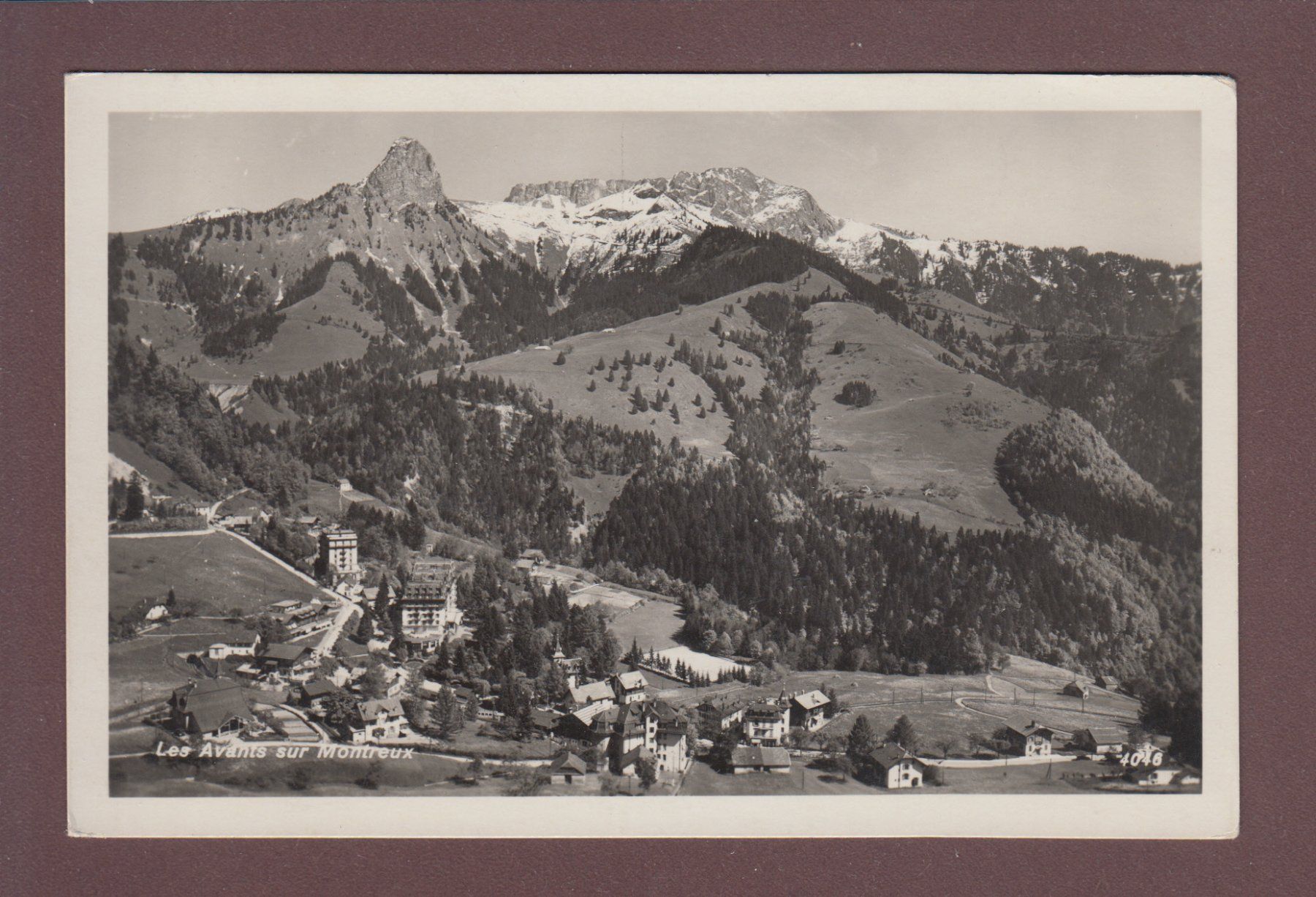 Cartoline postali: LES AVANTS sur Montreux – Usato da Pully venduto da nicecards
