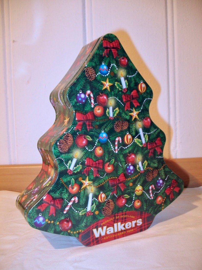 Altro in Decorazioni & Accessori: Blech Dose Büchse Walkers Biscuits Guetsli Weihnachtsbaum – Usato da Wil ZH venduto da Arbolero 6