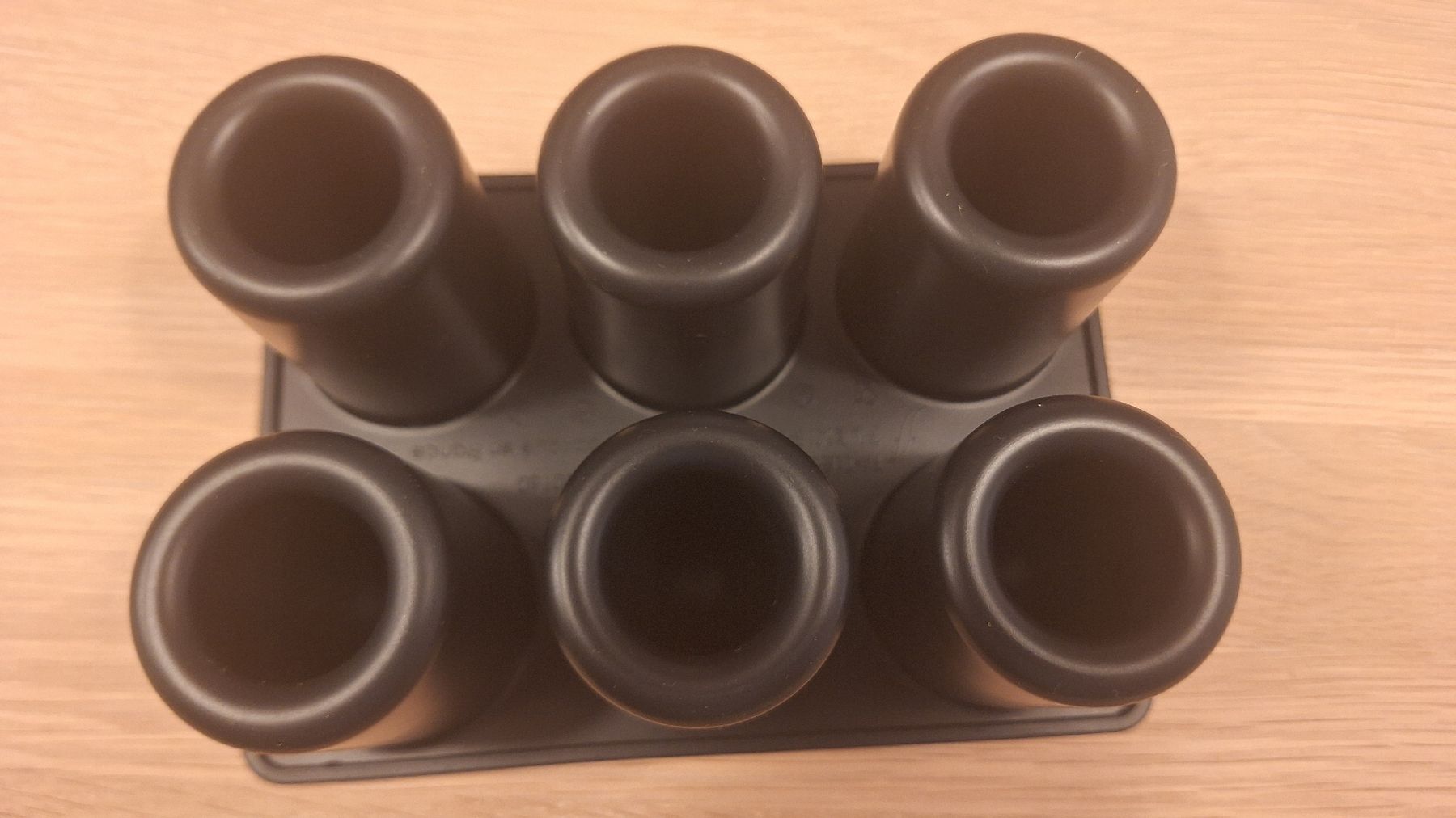 Teglie da forno: Silikonformen für Cookie-Shots – Usato da Binningen venduto da Bombeleger 2