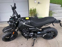 Motorrad Brixton Crossfire 125