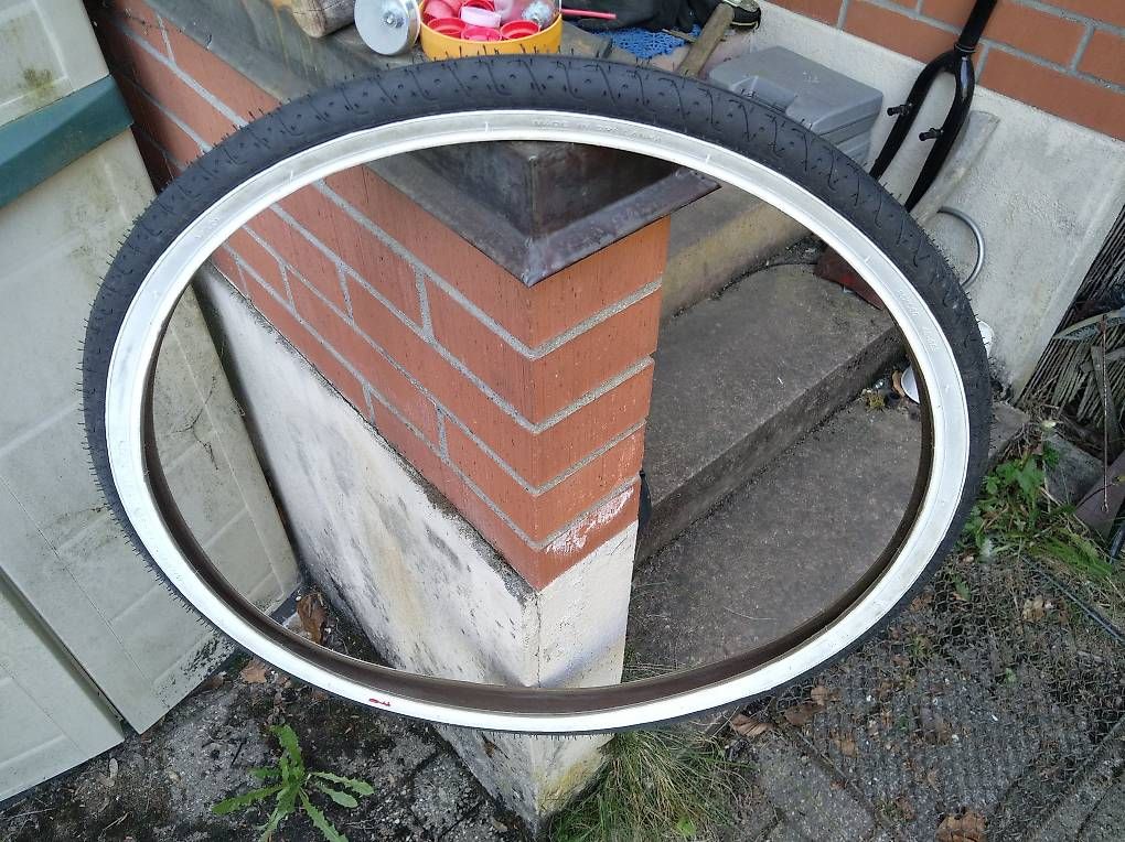 Pezzi di ricambio: 26 Zoll Reifen  2 Stk. – Nuovo (secondo la descrizione) da Winterthur venduto da Giacola