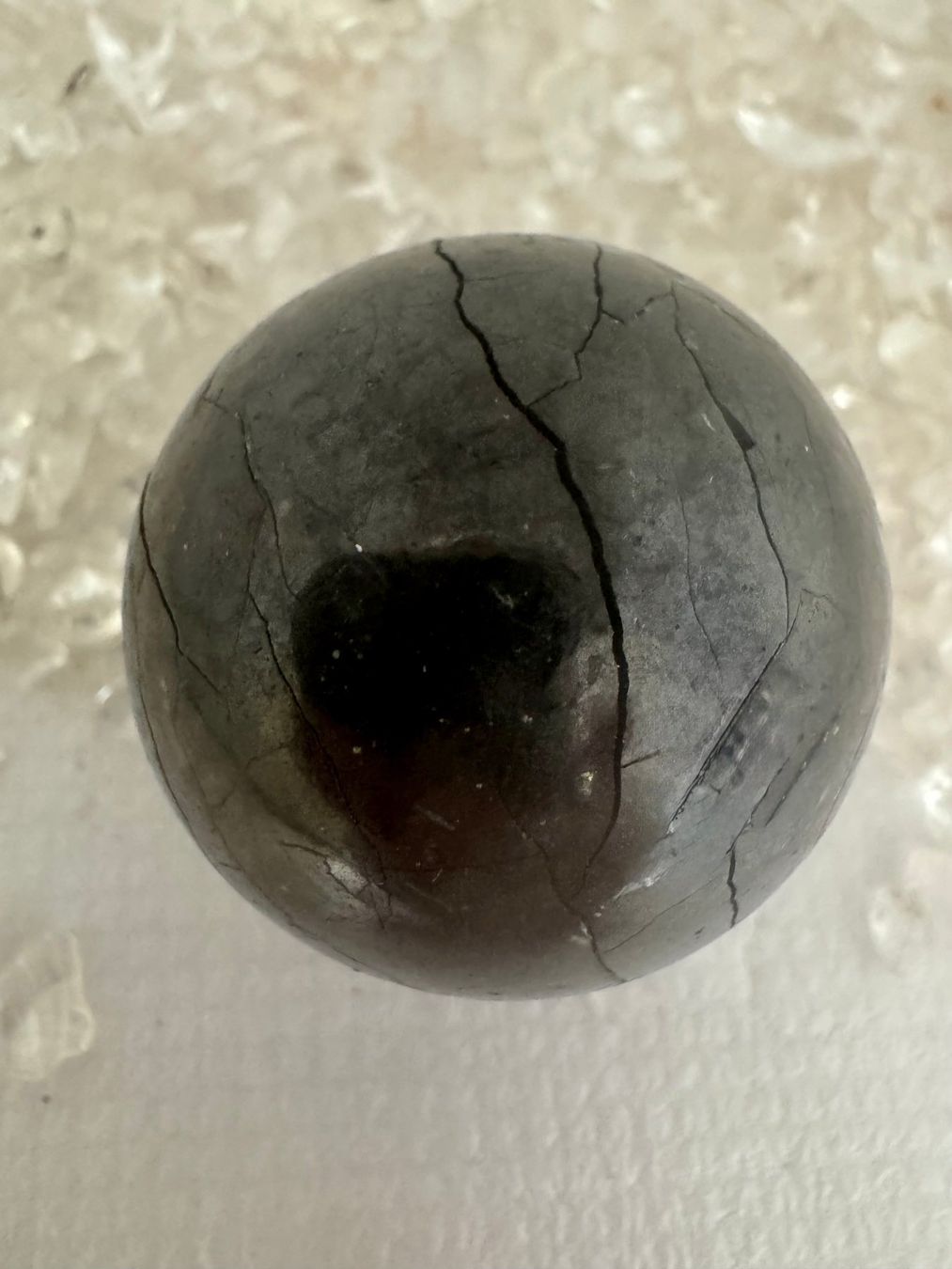 Edelsteine: Kugel Schungit  A – Neu (gemäss Beschreibung) aus Biberist von Steine 3