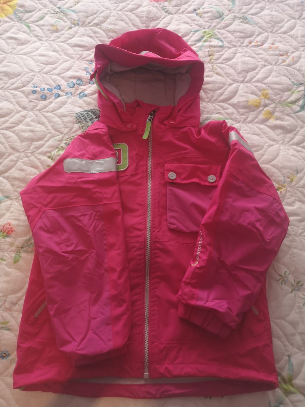 Didriksons Jacken & Mäntel: Regenjacke Didriksons, gr. 110 – Gebraucht aus Fällanden von antogranell
