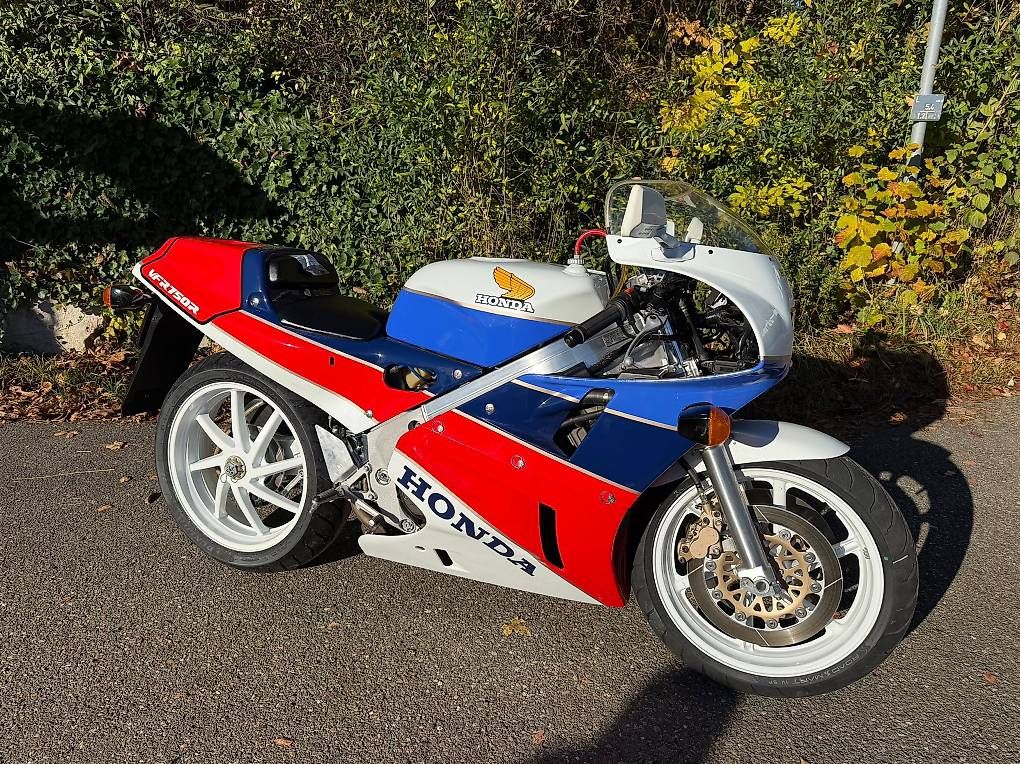 Strada: Honda RC30 VFR750R – Usato da Binz venduto da isi_xm77 2