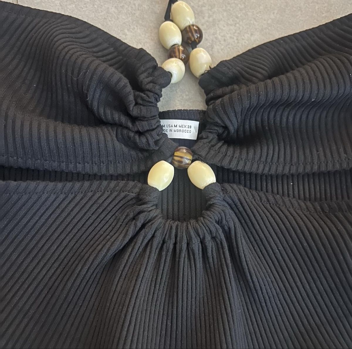 Zara Top: Black Zara Top - size M – Usato da Kleindöttingen venduto da blckgoldsilver 1