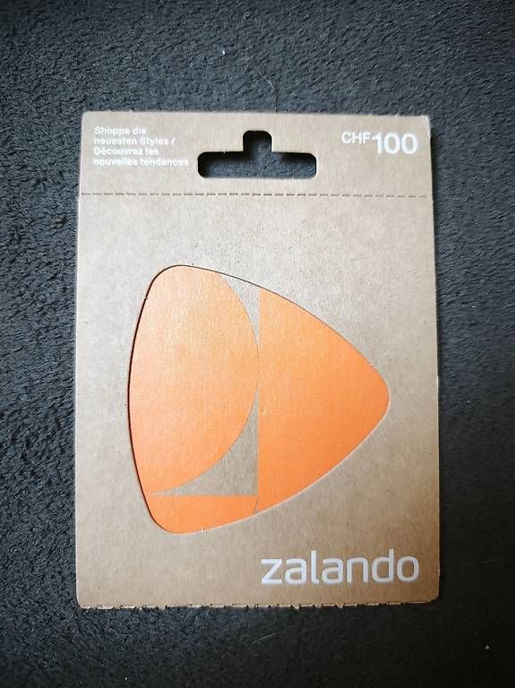 Buoni: Zalando Gutschein Geschenkkarte 100.- – Usato da Kloten venduto da mt8302