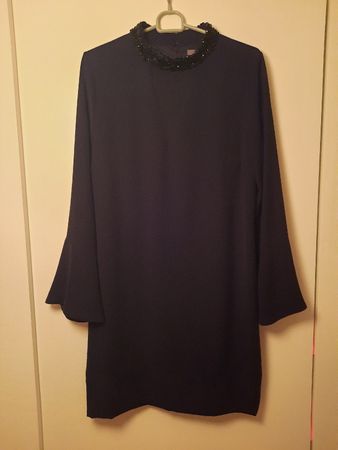 Kleid Phase Eight Grösse 12 schwarz mit Paillettenkragen