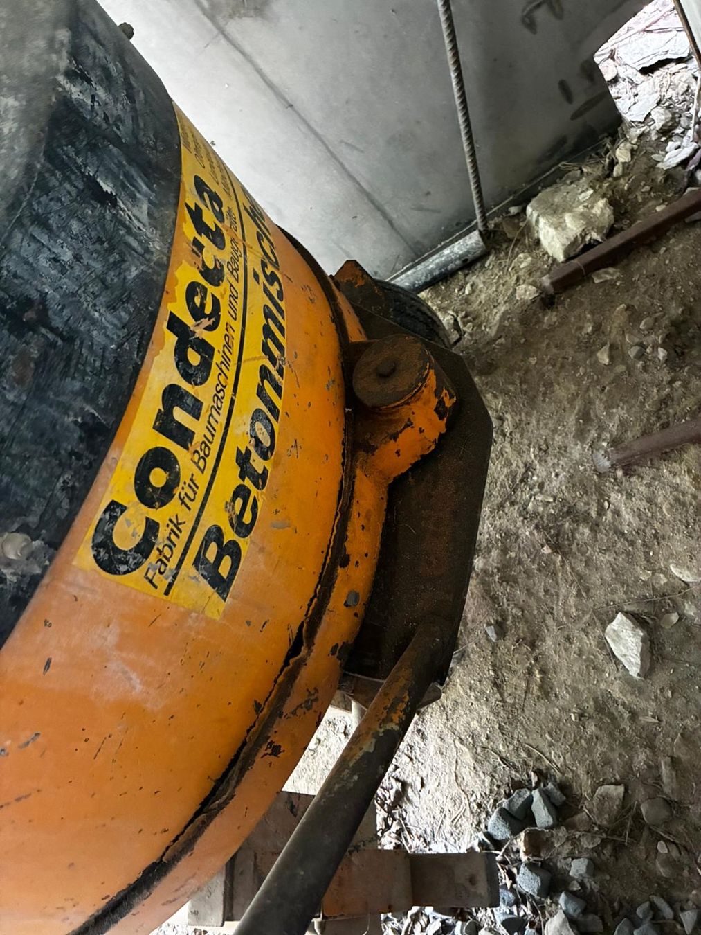 Toutes les machines: Betonmischer Condecta Bau.. – D'occasion à Ergisch par fab_c9vd 1